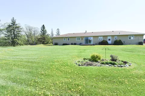 13946 151st St NE, Thief River Falls, MN 56701