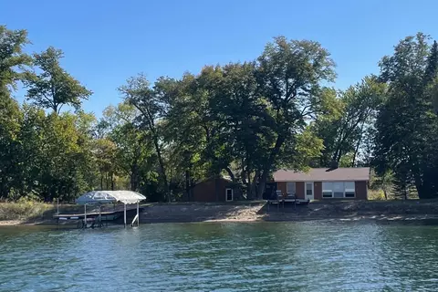 38763 Country Estate Rd, Battle Lake, MN 56515