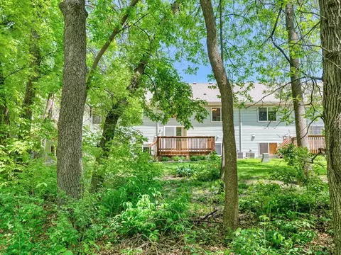 Exterior - 321 Creekside Dr, Buffalo, MN 55313 photo 6 of 7