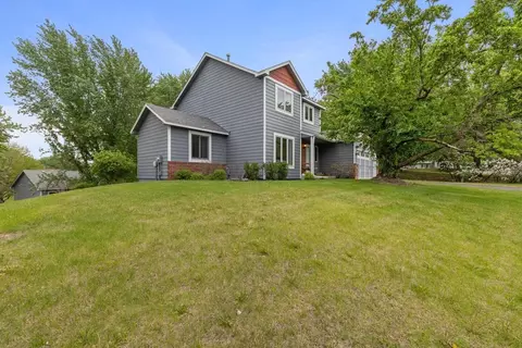 Exterior - 4180 Reading Rd, Eagan, MN 55123 photo 3 of 10