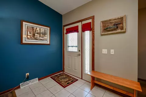 820 49th Ave, Goodview, MN 55987 photo 3