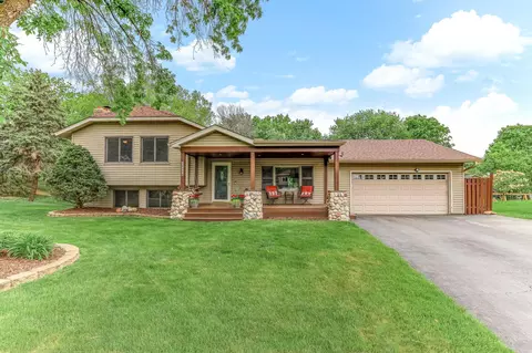 14308 Park Ave, Burnsville, MN 55337