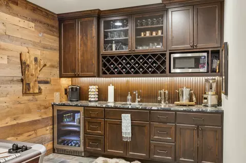 Kitchen - 6024 Ojibwa Rd, Brainerd, MN 56401 photo 8 of 8