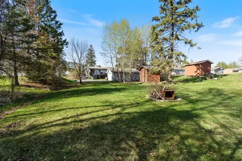 Exterior - 212 E Willow St, Duluth, MN 55811 photo 11 of 12