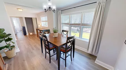 Dining - 711 3rd St SE, Willmar, MN 56201 photo 4 of 4