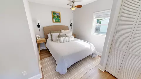 Bedroom - 711 3rd St SE, Willmar, MN 56201 photo 2 of 4