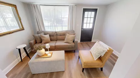 Living - 711 3rd St SE, Willmar, MN 56201 photo 1 of 2