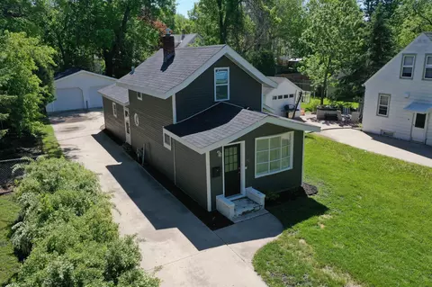 711 3rd St SE, Willmar, MN 56201