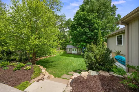 18120 Hummingbird Rd, Deephaven, MN 55391 photo 31