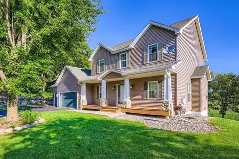 3901 Marshland Ct, Saint Bonifacius, MN 55375