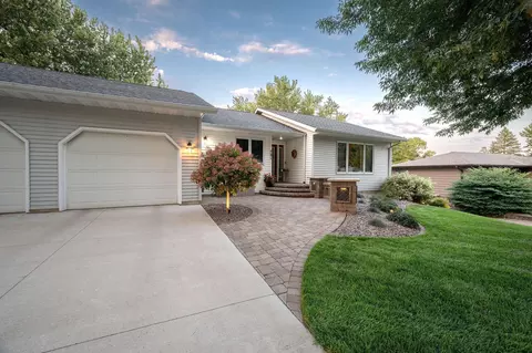 Exterior - 791 Highland Rd, Windom, MN 56101 photo 2 of 12