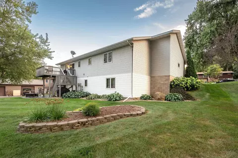 Exterior - 791 Highland Rd, Windom, MN 56101 photo 10 of 12