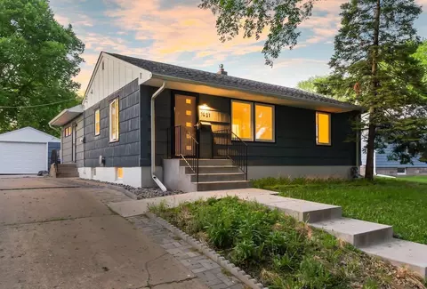 1931 Dorothea Ave, Saint Paul, MN 55116