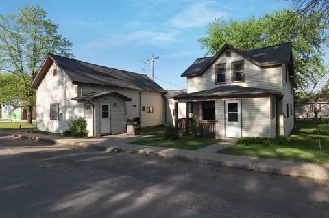 607 Wilson St, Downing, WI 54734