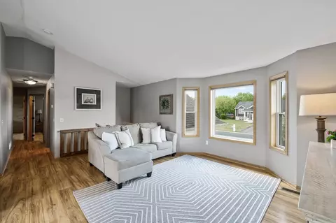 30237 Fox Run Rd, Stacy, MN 55079 photo 5