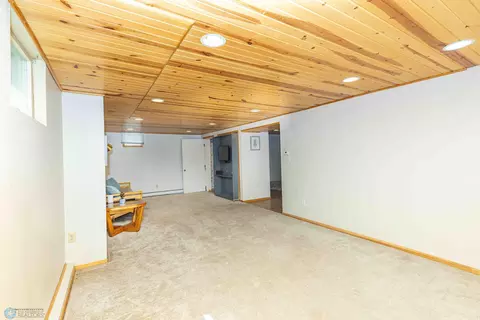 2001 3rd Ave S, Fargo, ND 58103 photo 44
