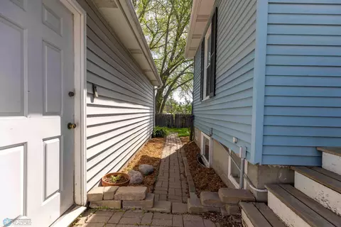 2001 3rd Ave S, Fargo, ND 58103 photo 7