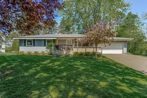 14410 Grenier Rd, Minnetonka, MN 55345