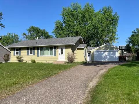 8545 Ideal Ave S, Cottage Grove, MN 55016