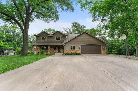 9755 Egret Blvd NW, Coon Rapids, MN 55433