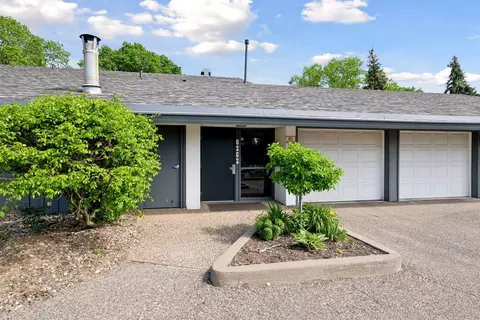 8262 Fremont Ave S #D, Bloomington, MN 55420