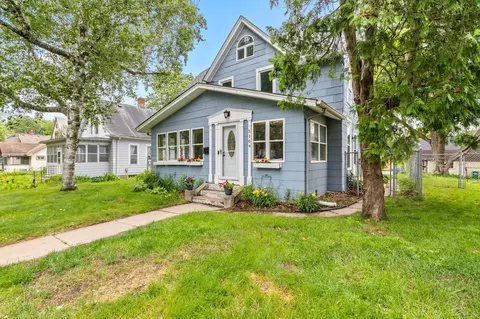 5104 43rd Ave S, Minneapolis, MN 55417