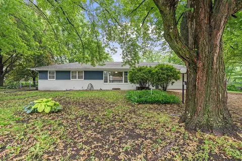 5505 Joyce St, Maple Plain, MN 55359
