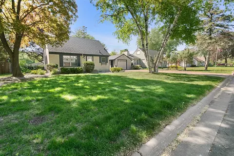 771 Ashland Ave, Saint Paul Park, MN 55071