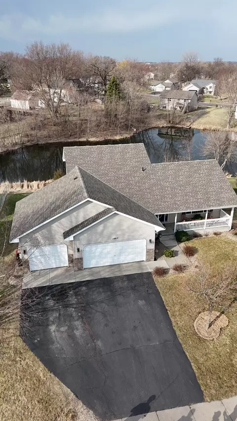 1607 Maple Ave, Buffalo, MN 55313