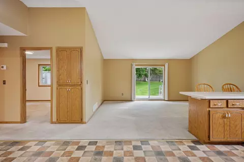 Living - 511 Wright St, Monticello, MN 55362 photo 1 of 5
