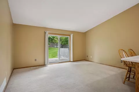Living - 511 Wright St, Monticello, MN 55362 photo 5 of 5