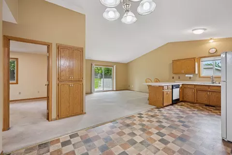 Living - 511 Wright St, Monticello, MN 55362 photo 3 of 5