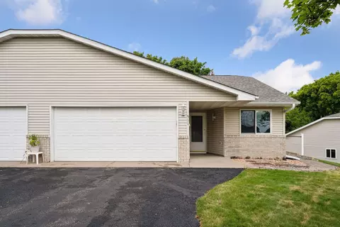 511 Wright St, Monticello, MN 55362