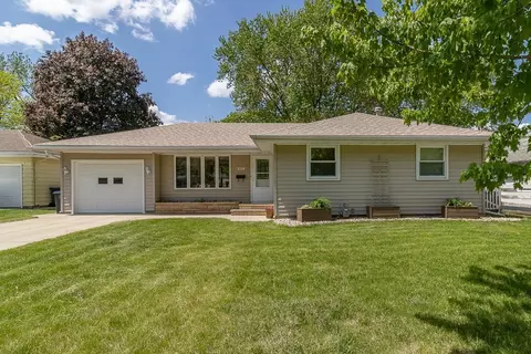 228 Meray Blvd, Mankato, MN 56001