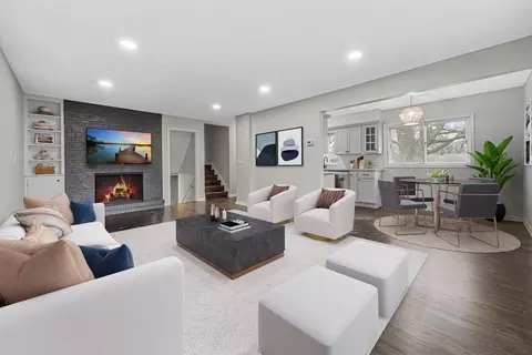 3633 Robinwood Ter, Minnetonka, MN 55305