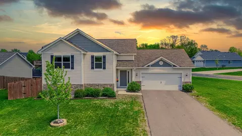268 15th Ave SE, Lonsdale, MN 55046