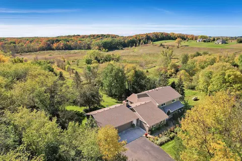 1985 Hamel Rd, Medina, MN 55340