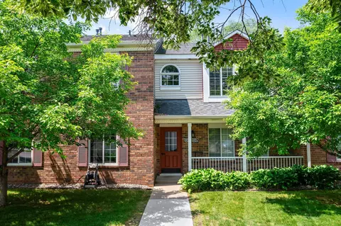 11263 Oregon Cir, Bloomington, MN 55438