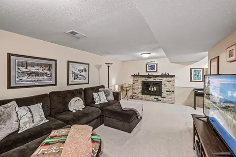 Living - 9030 Kell Cir, Bloomington, MN 55437 photo 5 of 6