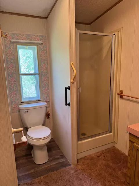 Bath - 33501 155th Ave SE, Mentor, MN 56736 photo 2 of 5