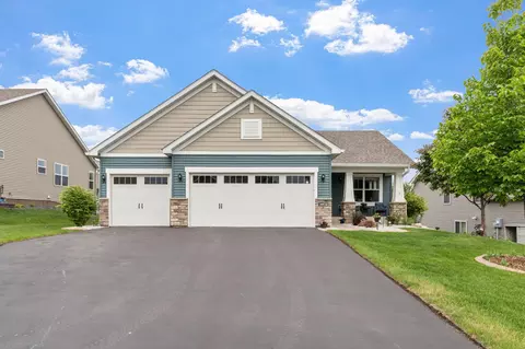 20938 Grommet Ave, Lakeville, MN 55044