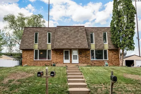 1304 Poppyseed Dr, New Brighton, MN 55112