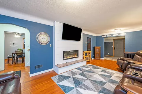 Living - 114 N 3rd Ave E, Truman, MN 56088 photo 1 of 3