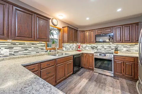 Kitchen - 114 N 3rd Ave E, Truman, MN 56088 photo 1 of 4