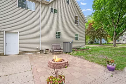 Exterior - 114 N 3rd Ave E, Truman, MN 56088 photo 5 of 9