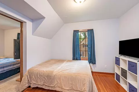 Bedroom - 114 N 3rd Ave E, Truman, MN 56088 photo 5 of 9