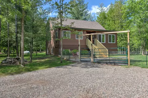 6000 152nd St, Milaca, MN 56353