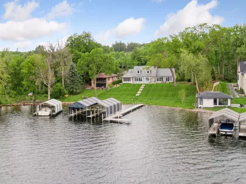 1397 Orono Ln, Wayzata, MN 55391