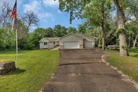 16474 63rd St SE, Becker, MN 55308