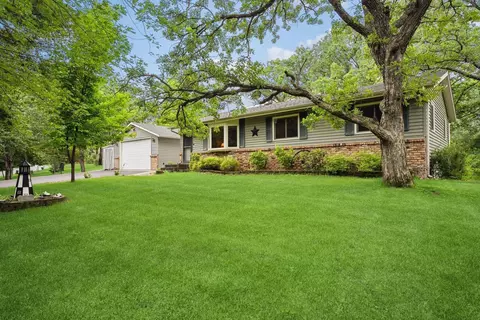 13450 Oakwood Rd, Zimmerman, MN 55398